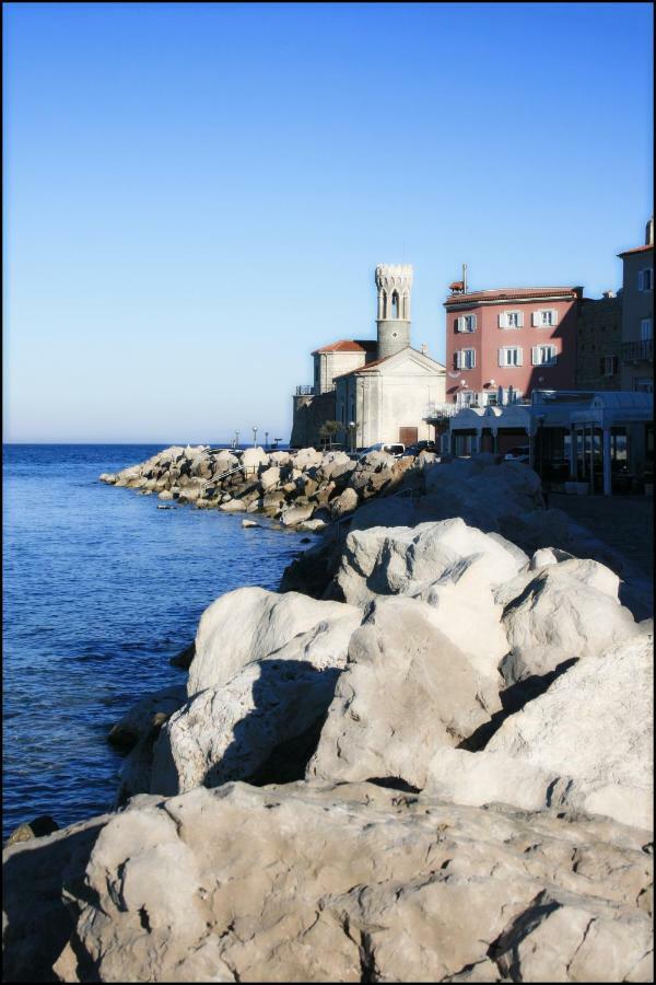 Casa Vacanze Enjoy Pirano Exterior foto